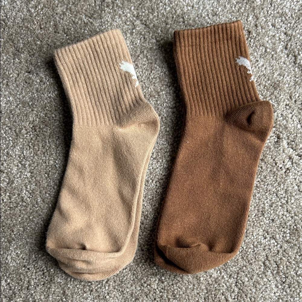 American Eagle Outfitters AE logo boyfriend socks